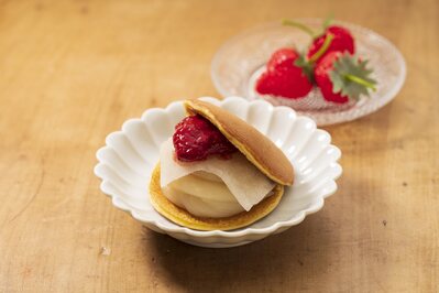 激安大特価！ ⑦＊いちごムーンと赤いお着物うさぎさん